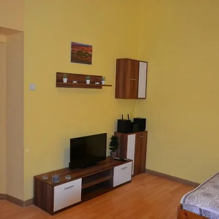 Miracool Apartament Lägenhet *